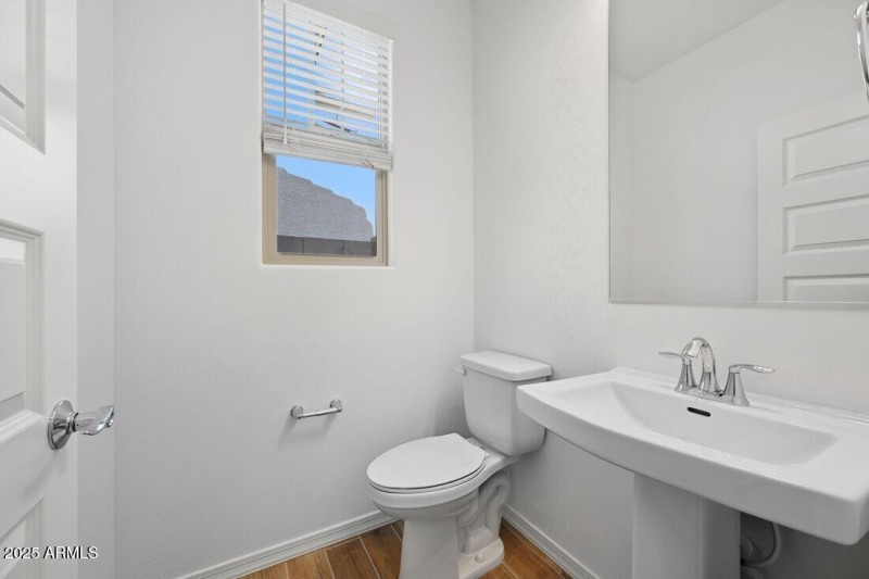 10002 W PICCADILLY Road - Ready Now!