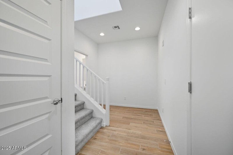 10002 W PICCADILLY Road - Ready Now!