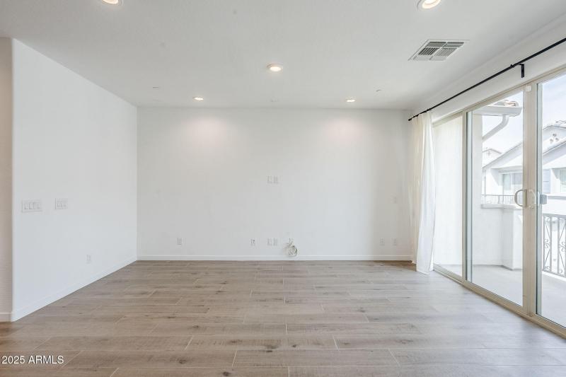 57-web-or-mls-Glacier-16