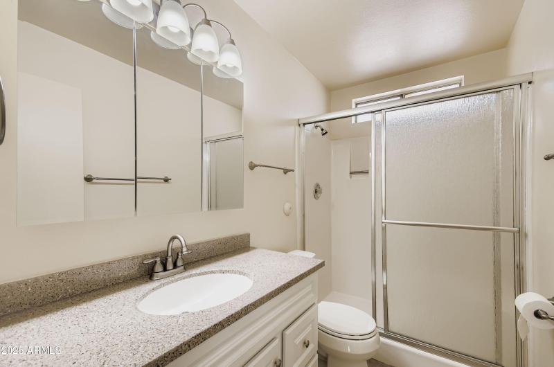 11417 N 33rd Ave - MLS Sized - 011 - 14