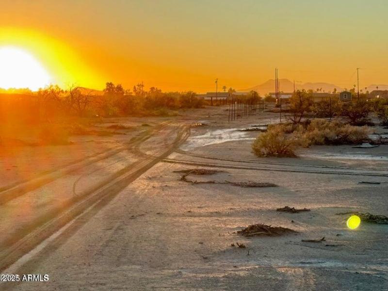 20251030063336837487000000-o