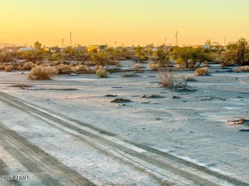 20251030063018609787000000-o