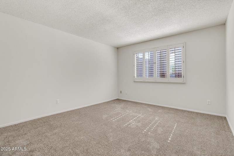 9834 E Minnesota Ave-34_(2048)