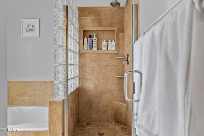 5735 E Campo Bello Dr-43