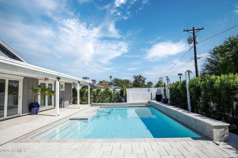 101-web-or-mls-_TMR4225