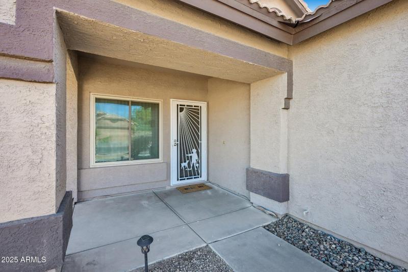 4-web-or-mls-W Magnolia St-S3010-004