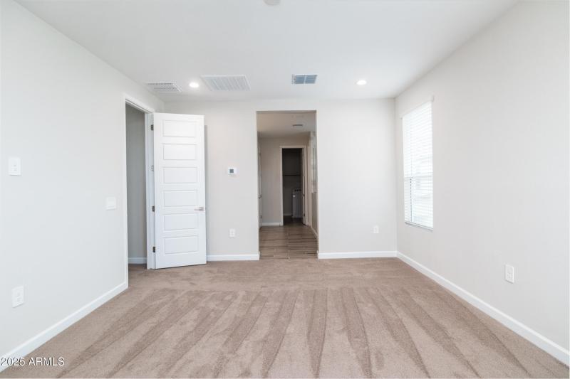 5128 Coolbrook Ave-18