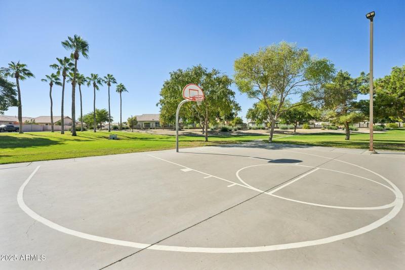 39-web-or-mls-W Magnolia St-3010-905