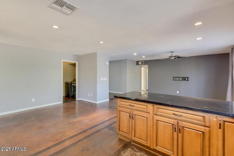 20210116180229056240000000-o