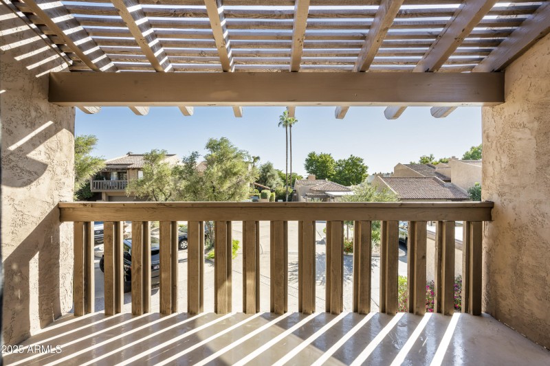 4446ECamelbackRd Unit102-21