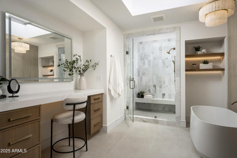 4446ECamelbackRd Unit102-25