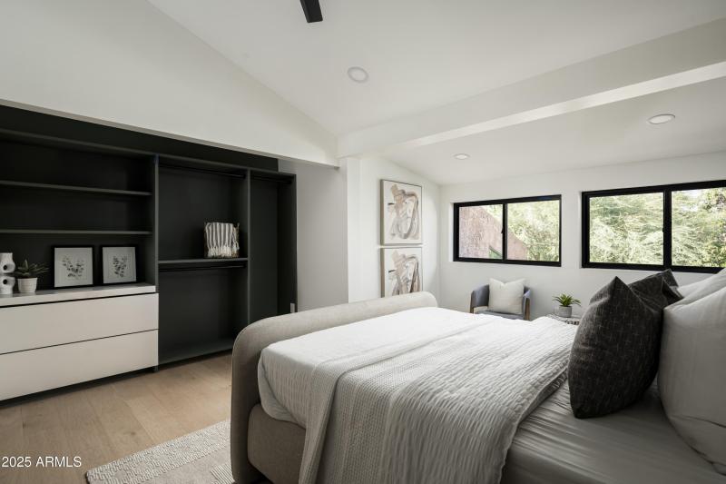 4446ECamelbackRd Unit102-29