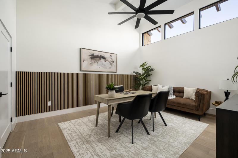 4446ECamelbackRd Unit102-33