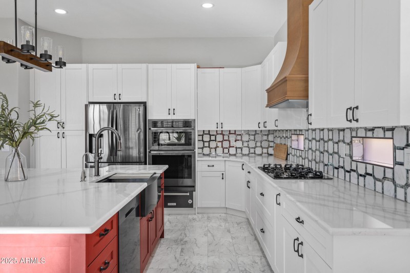 4615 E Sourwood Dr-23