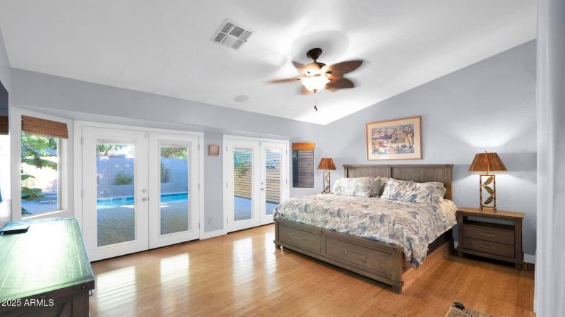 54-web-or-mls-P1188699