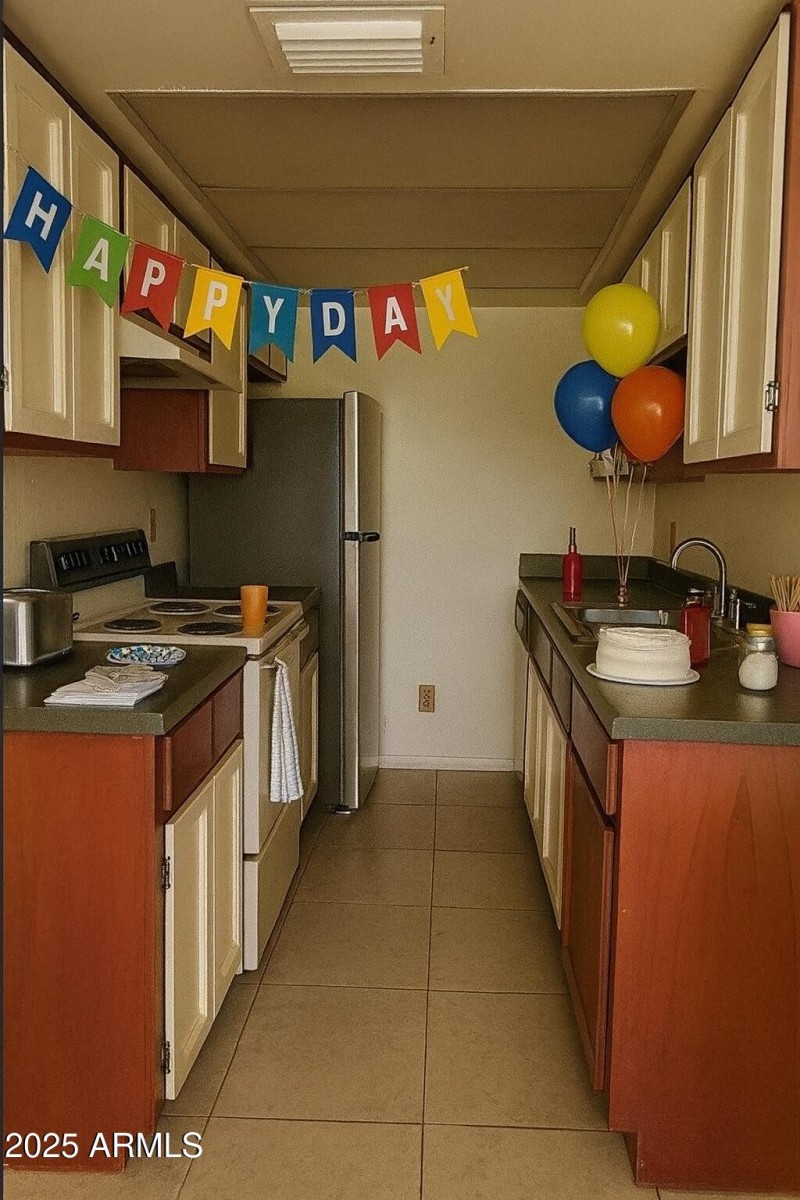 C9A6AC18-7899-43D6-BF1E-CFC7D92A60DD