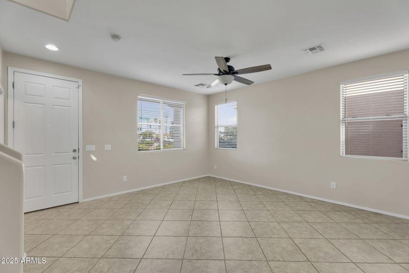 7-web-or-mls-6813 S 7th Ln - 15