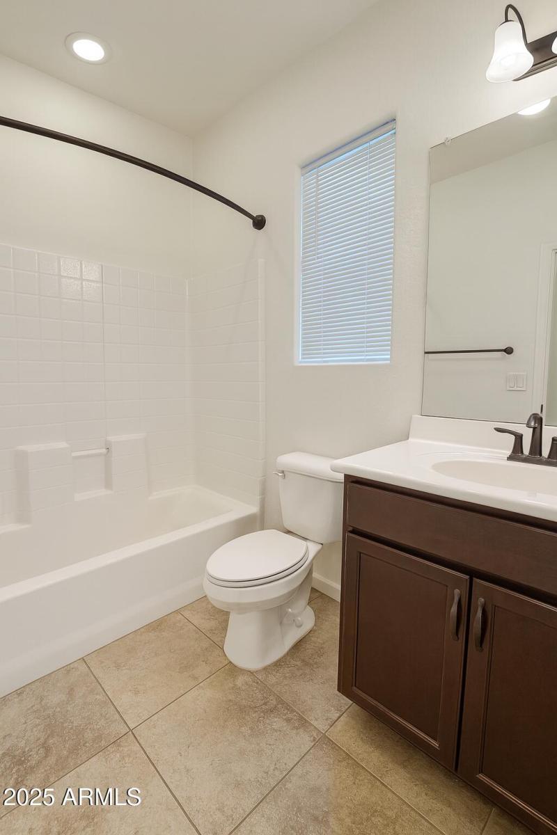 18CA2718-1064-4199-B607-5464CC590028