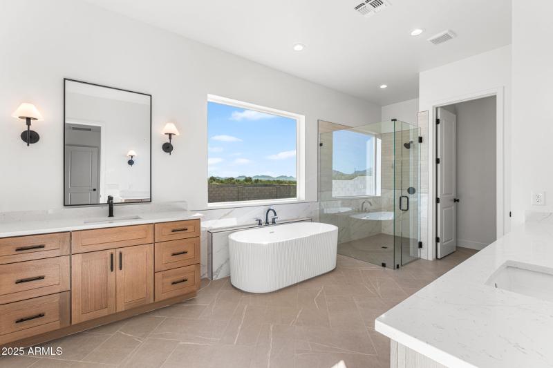 50-web-or-mls-DSC06811