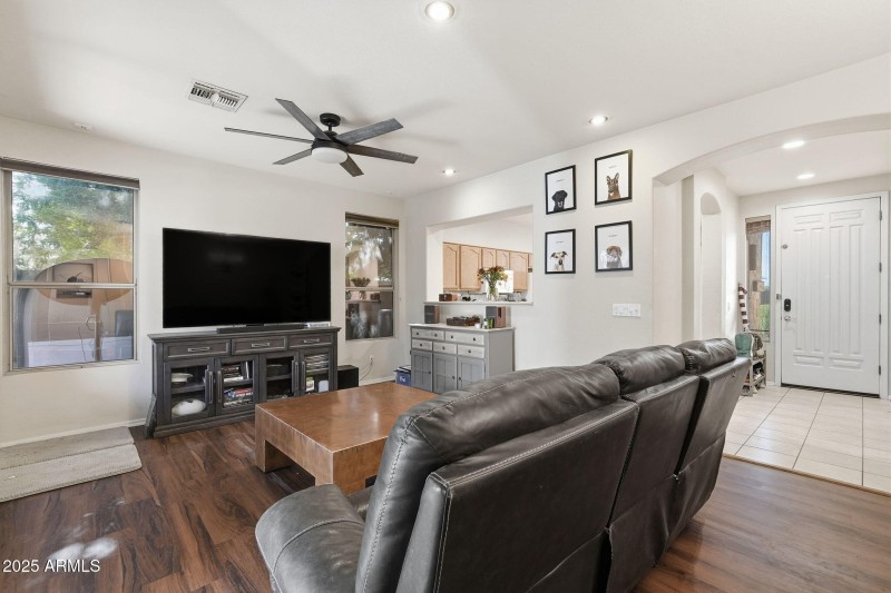 8-web-or-mls-008_ListerPros