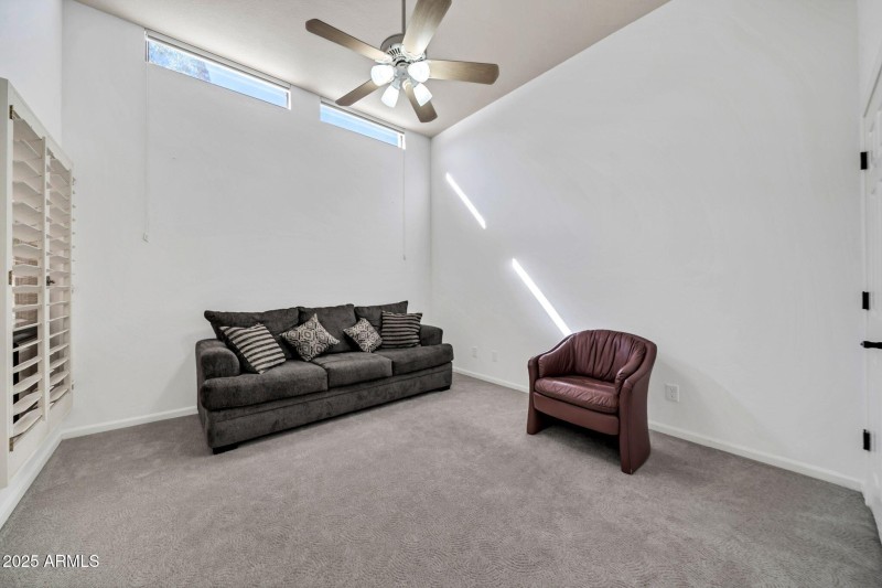 Den/office or 3rd bedroom