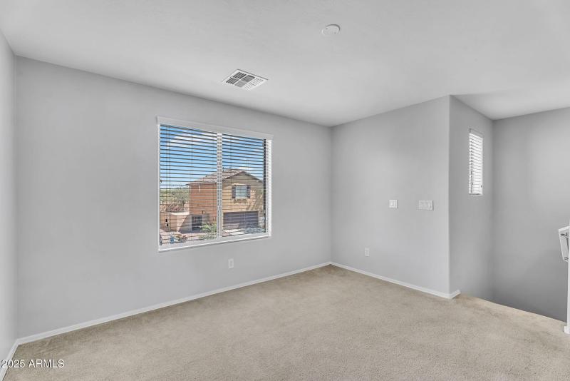 13-web-or-mls-8071 W Georgetown Way-14