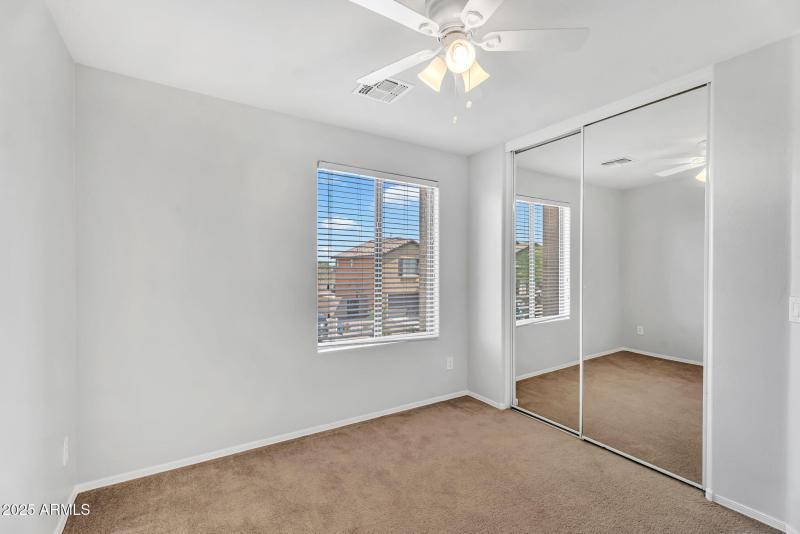 20-web-or-mls-8071 W Georgetown Way-18