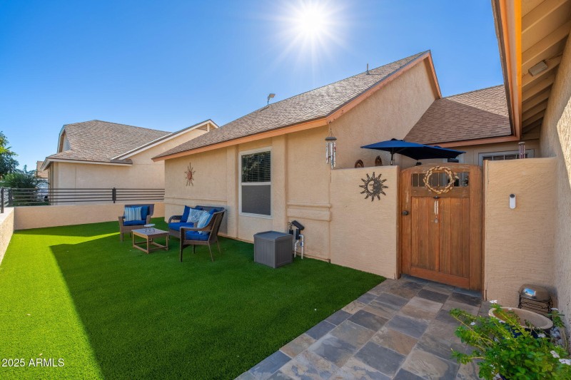 5545 W Joan de Arc Ave - 03