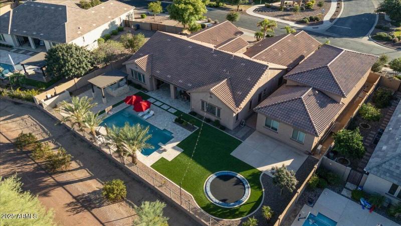 16-DJI_20251029160541_0481_D