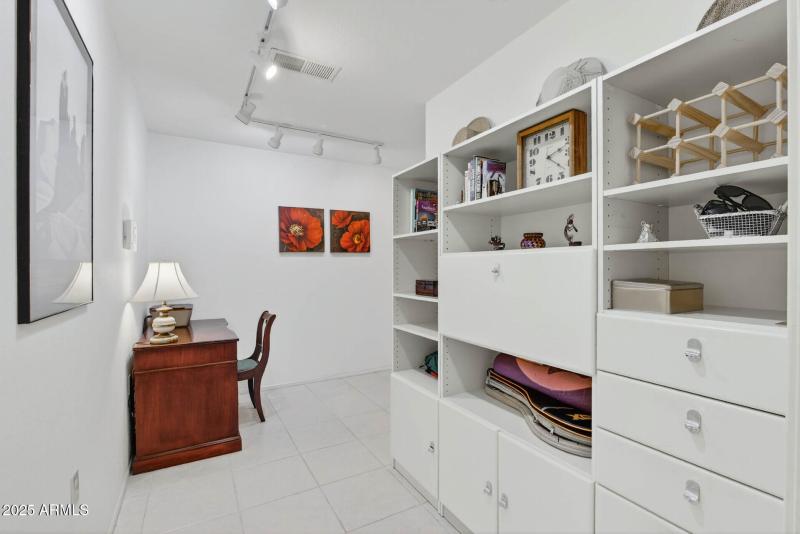 Bonus Office/Craft/Mud room