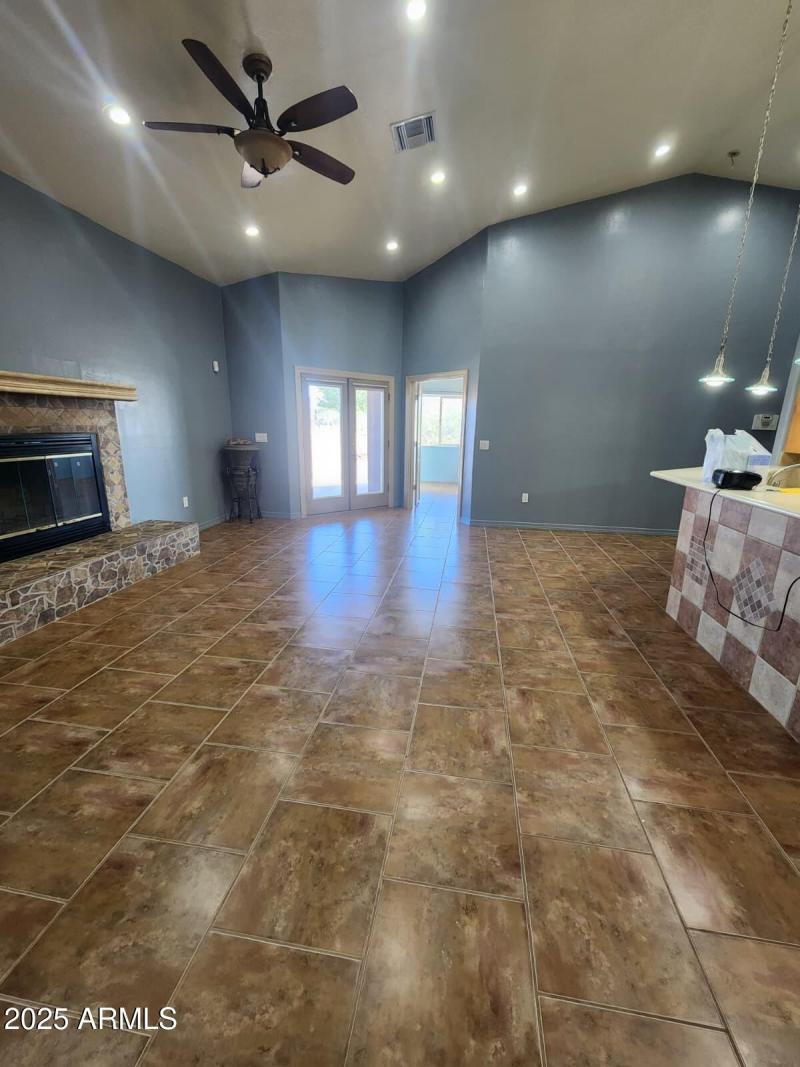 WhatsApp Image 2025-10-29 at 10.12.46 AM