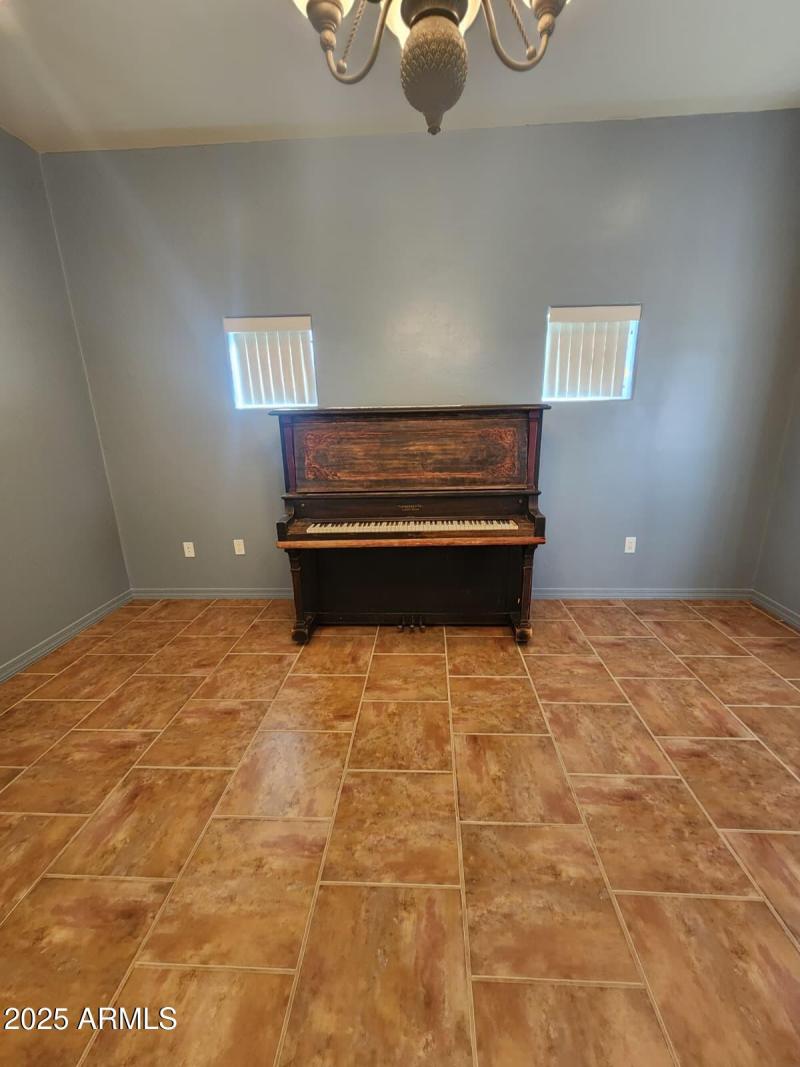 WhatsApp Image 2025-10-29 at 10.12.58 AM