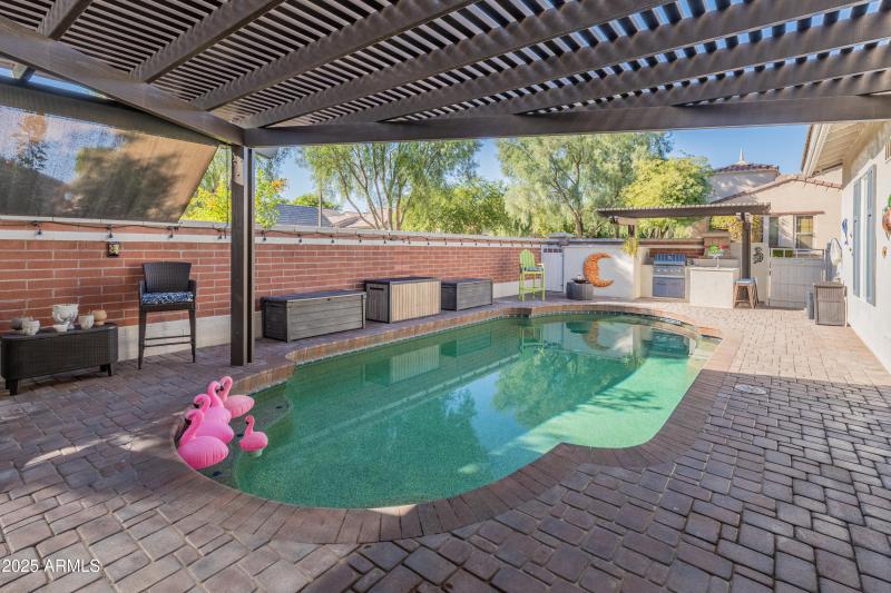 15294 W Old Oak Ln-43