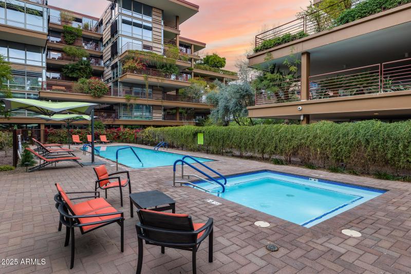 Community Outdoor Pool