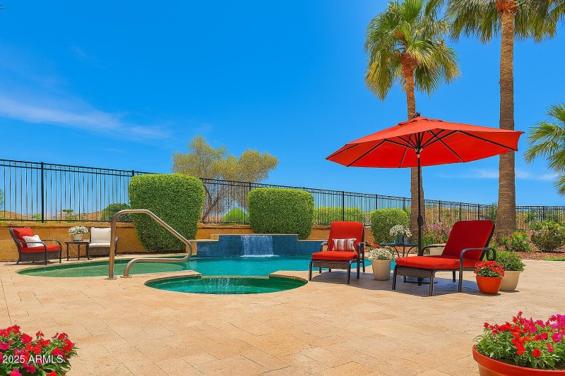 ChatGPT Image Jul 14, 2025, 11_00_50 AM