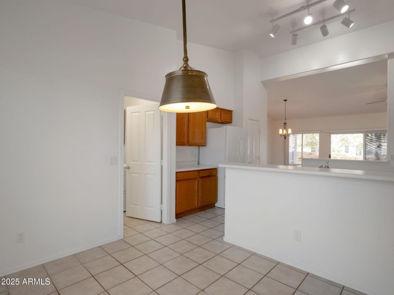 4-web-or-mls-Qp-1013076