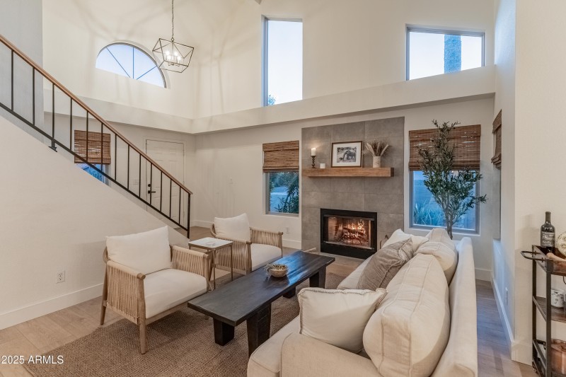 9056 E Captain Dreyfus Ave-69