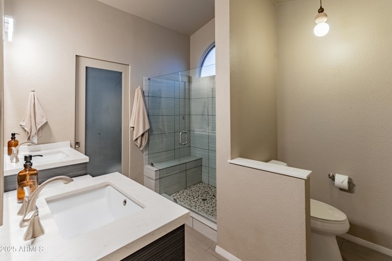 9056 E Captain Dreyfus Ave-65