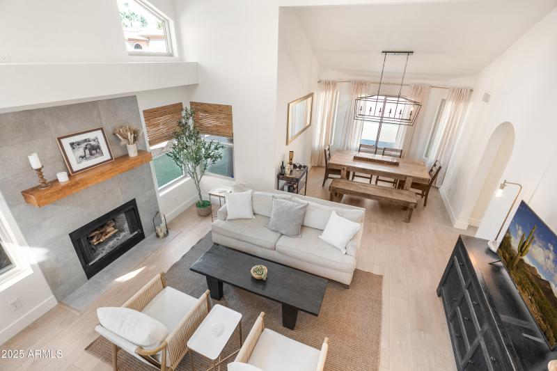 9056 E Captain Dreyfus Ave-23