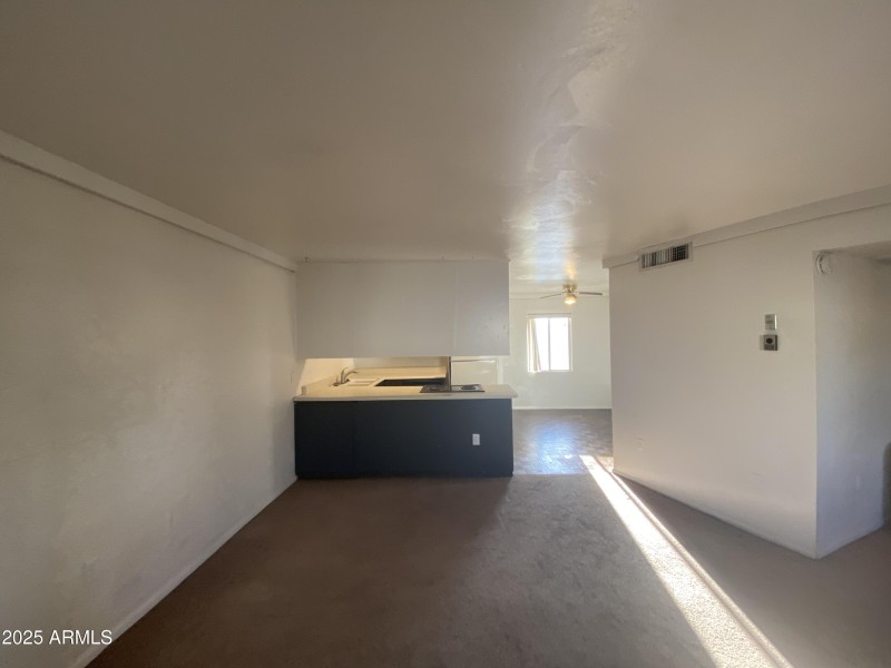 20250930_235633997_iOS