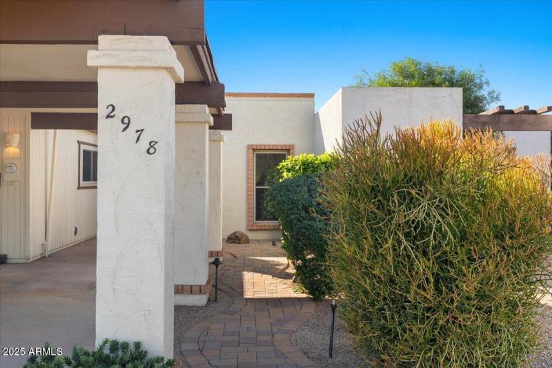 2978 S. Country Club Way