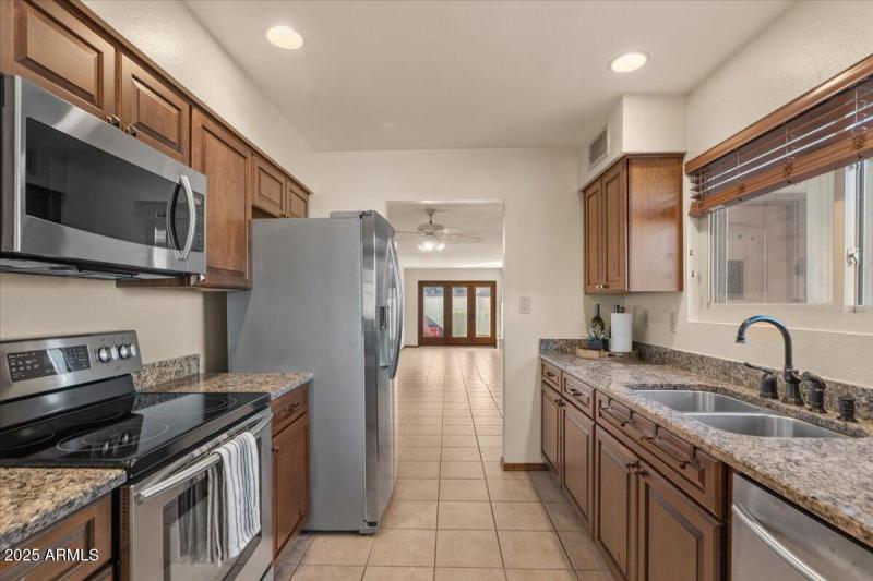 2978 S. Country Club Way