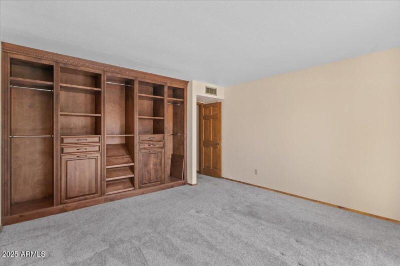 2978 S. Country Club Way