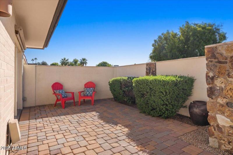 2978 S. Country Club Way