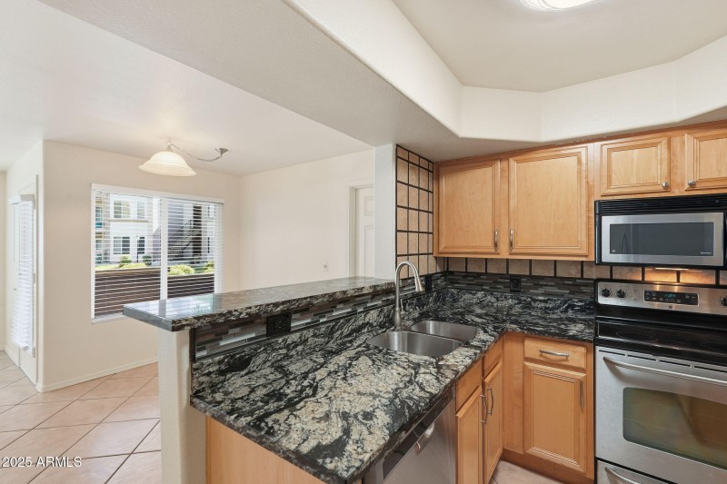 12-web-or-mls-012_ListerPros