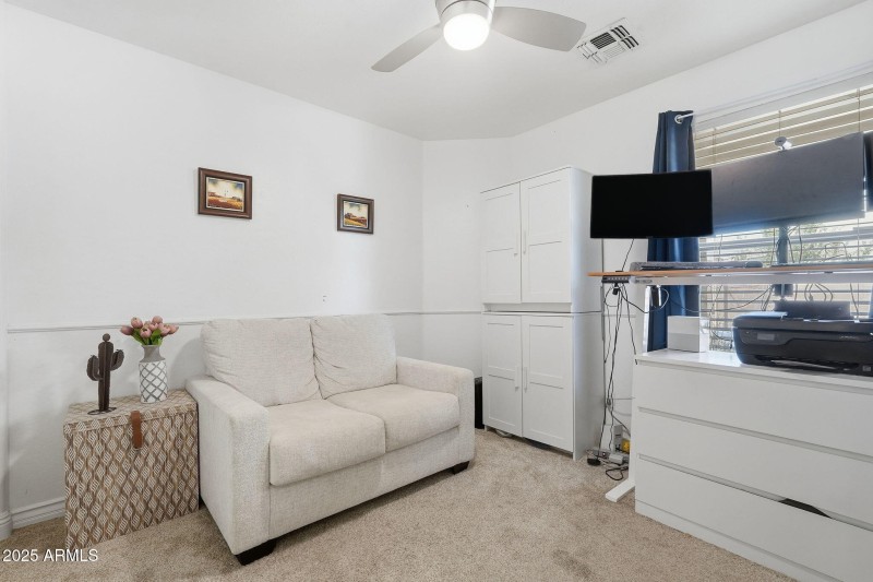 6028 S CONNIE LN, Gilbert, AZ