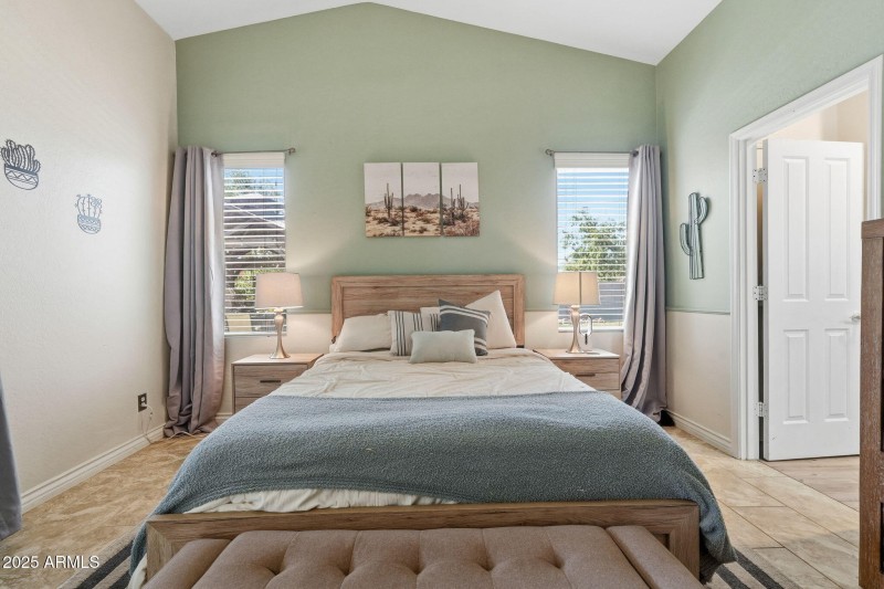 6028 S CONNIE LN, Gilbert, AZ