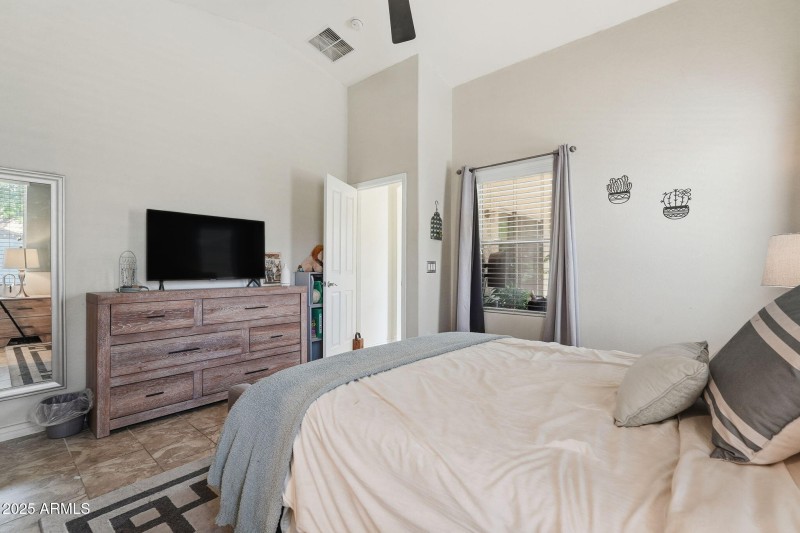 6028 S CONNIE LN, Gilbert, AZ