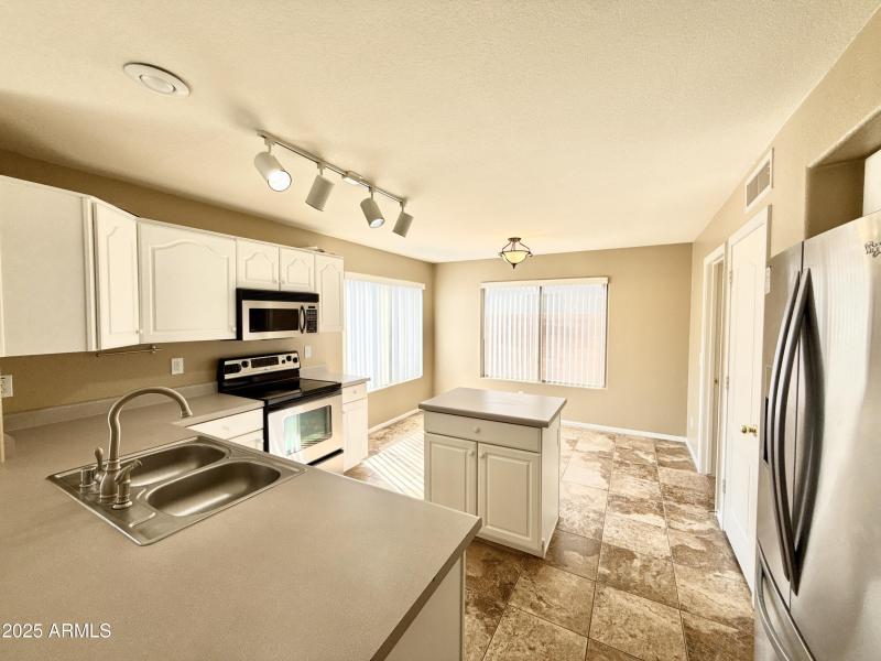 DJI_20251030_124247_572