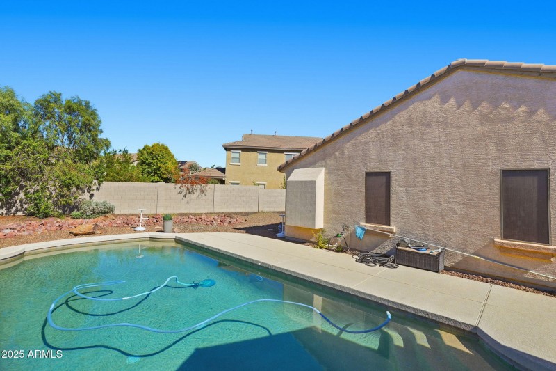 6028 S CONNIE LN, Gilbert, AZ